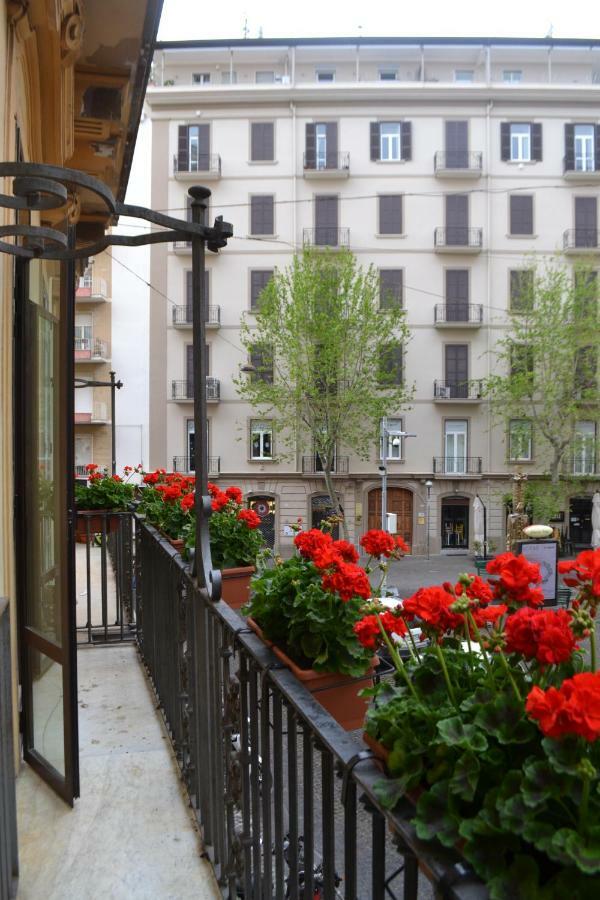 Il Balcone Sulla Piazza Villa Napoli Eksteriør bilde